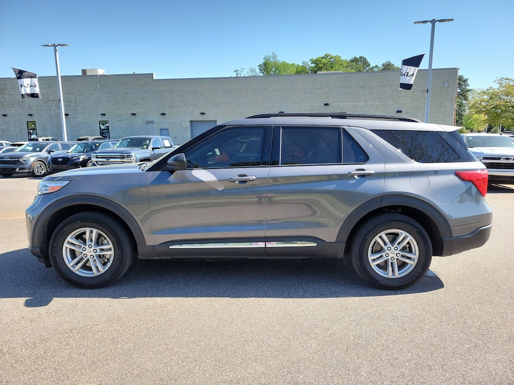 Used 2022 Ford Explorer XLT SUV