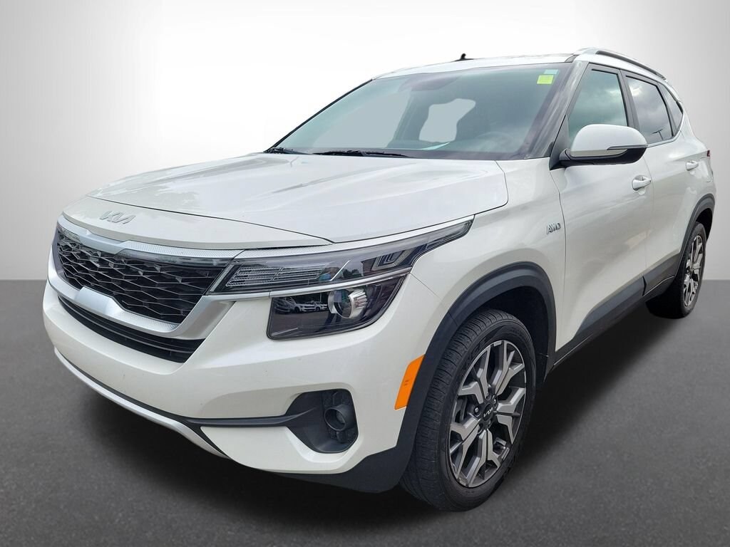 Used 2022 Kia Seltos EX SUV