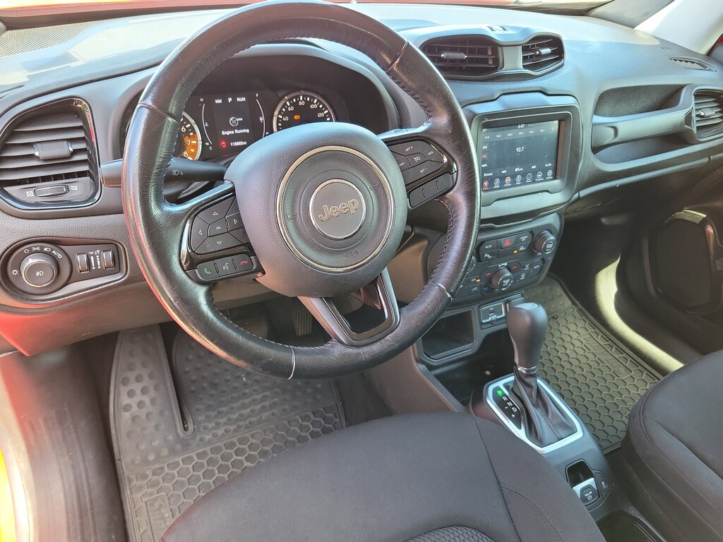 Used 2018 Jeep Renegade Latitude FWD SUV
