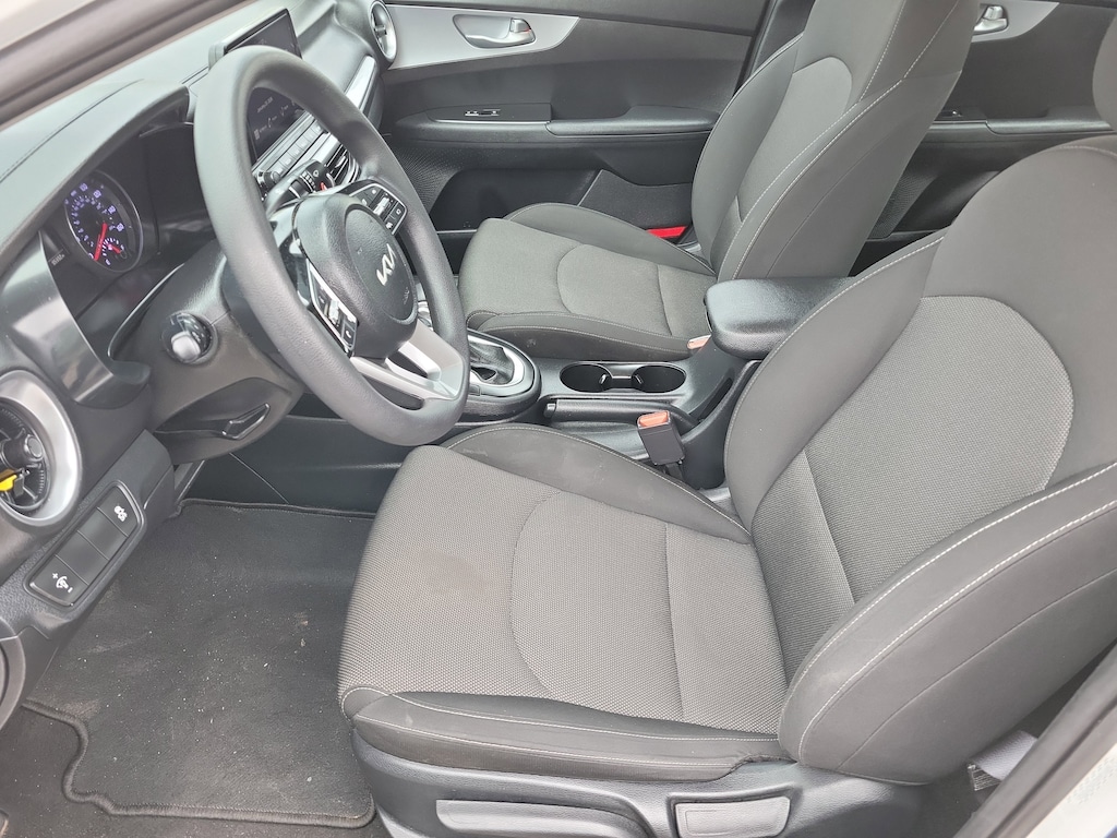 Used 2024 Kia Forte LXS Sedan