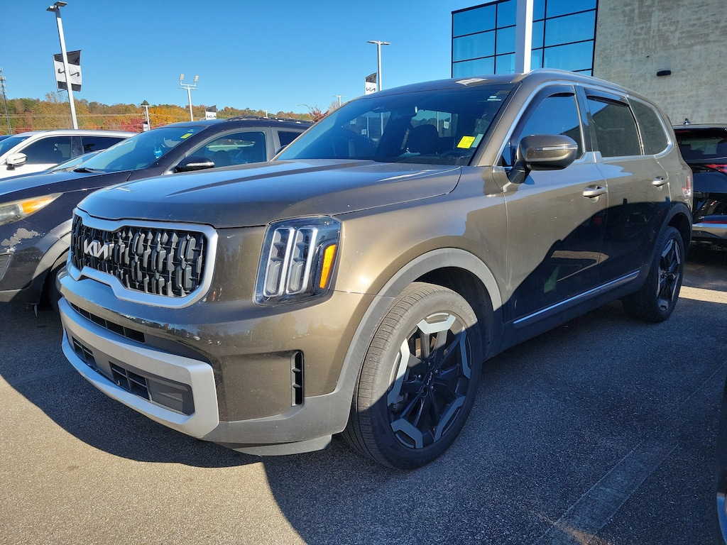 Used 2023 Kia Telluride EX SUV