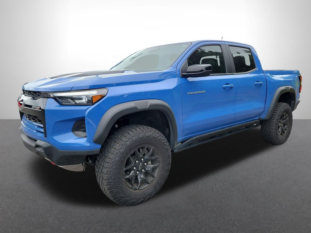 Used 2025 Chevrolet Colorado ZR2 Truck Crew Cab