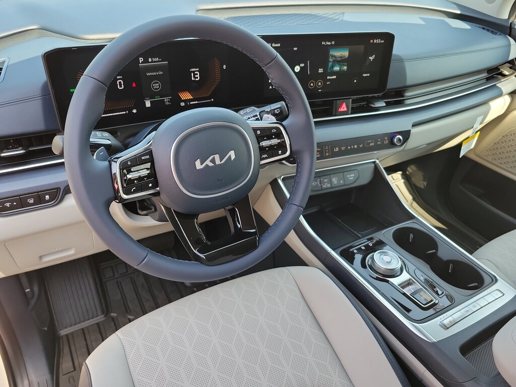 New 2026 Kia Carnival Hybrid EX Van Passenger Van