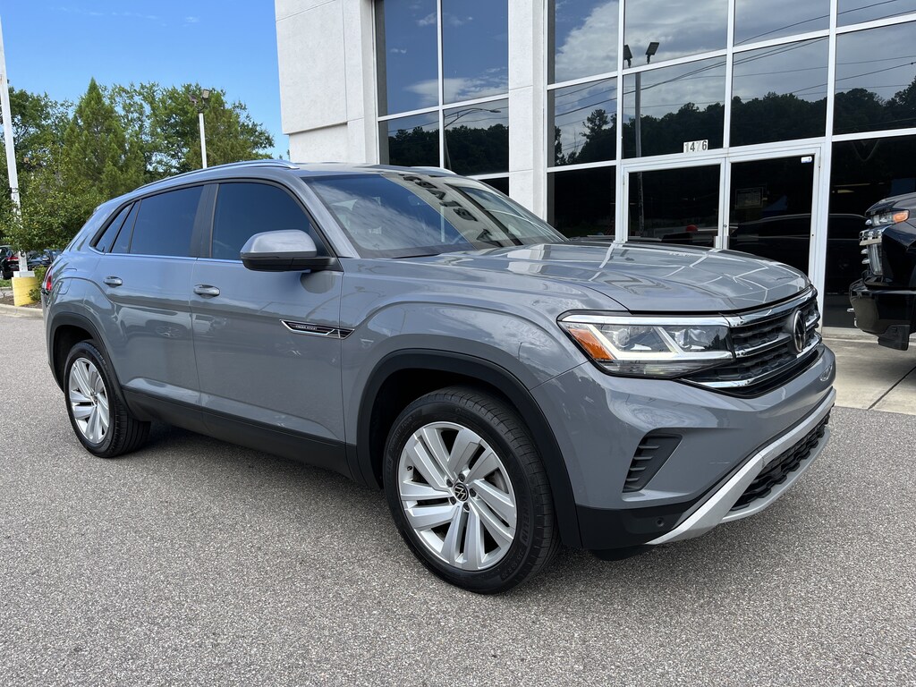Used 2023 Volkswagen Atlas Cross Sport 2.0T SE w/Technology SUV