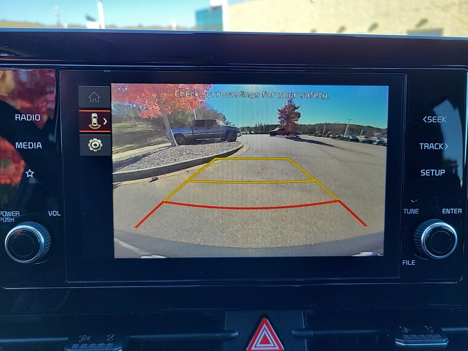 2025 Kia Sportage LX Hybrid - Photo 15