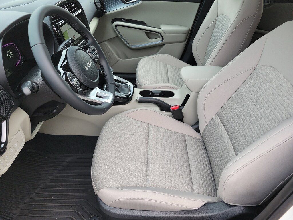 New 2025 Kia Soul EX Hatchback