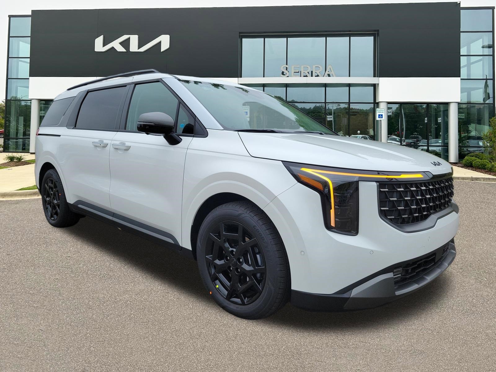 2026 Kia Sedona SX Prestige HEV's photo