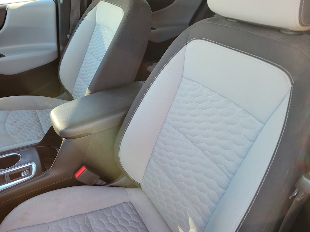 Used 2020 Chevrolet Equinox LS w/1LS SUV