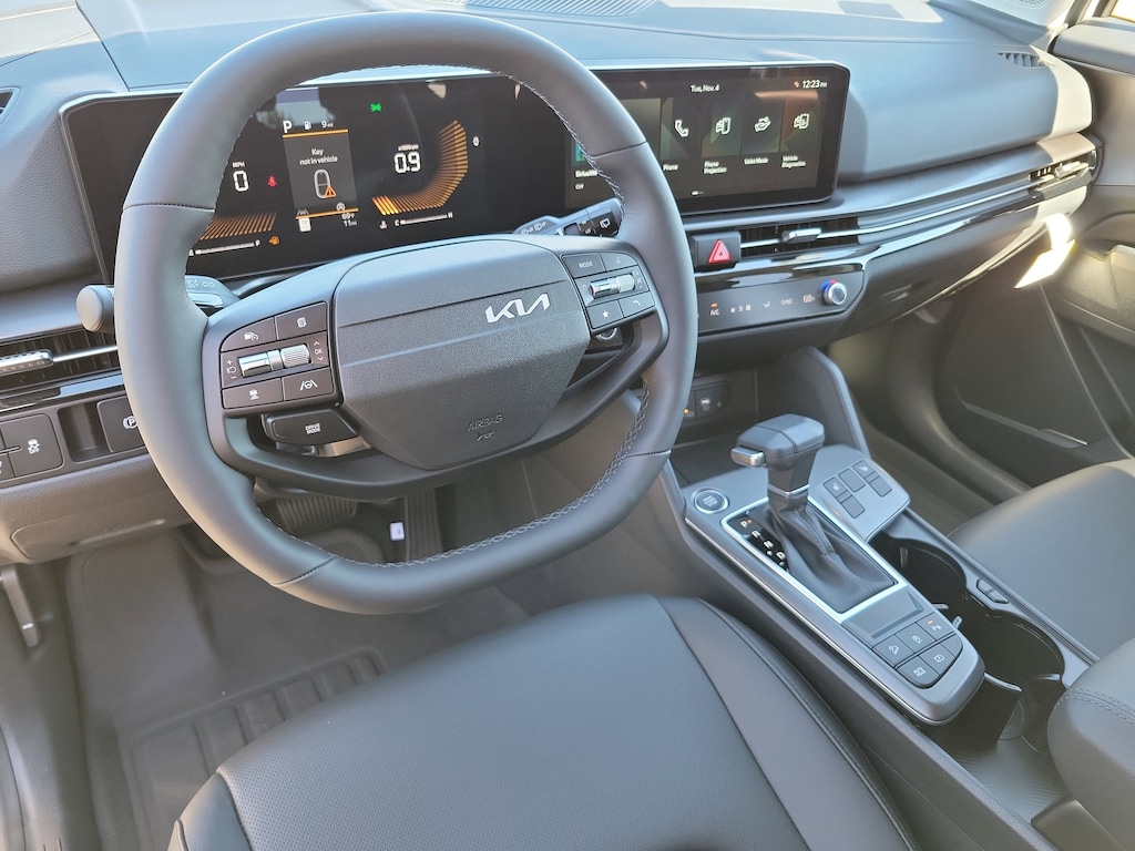 New 2026 Kia Sportage EX SUV