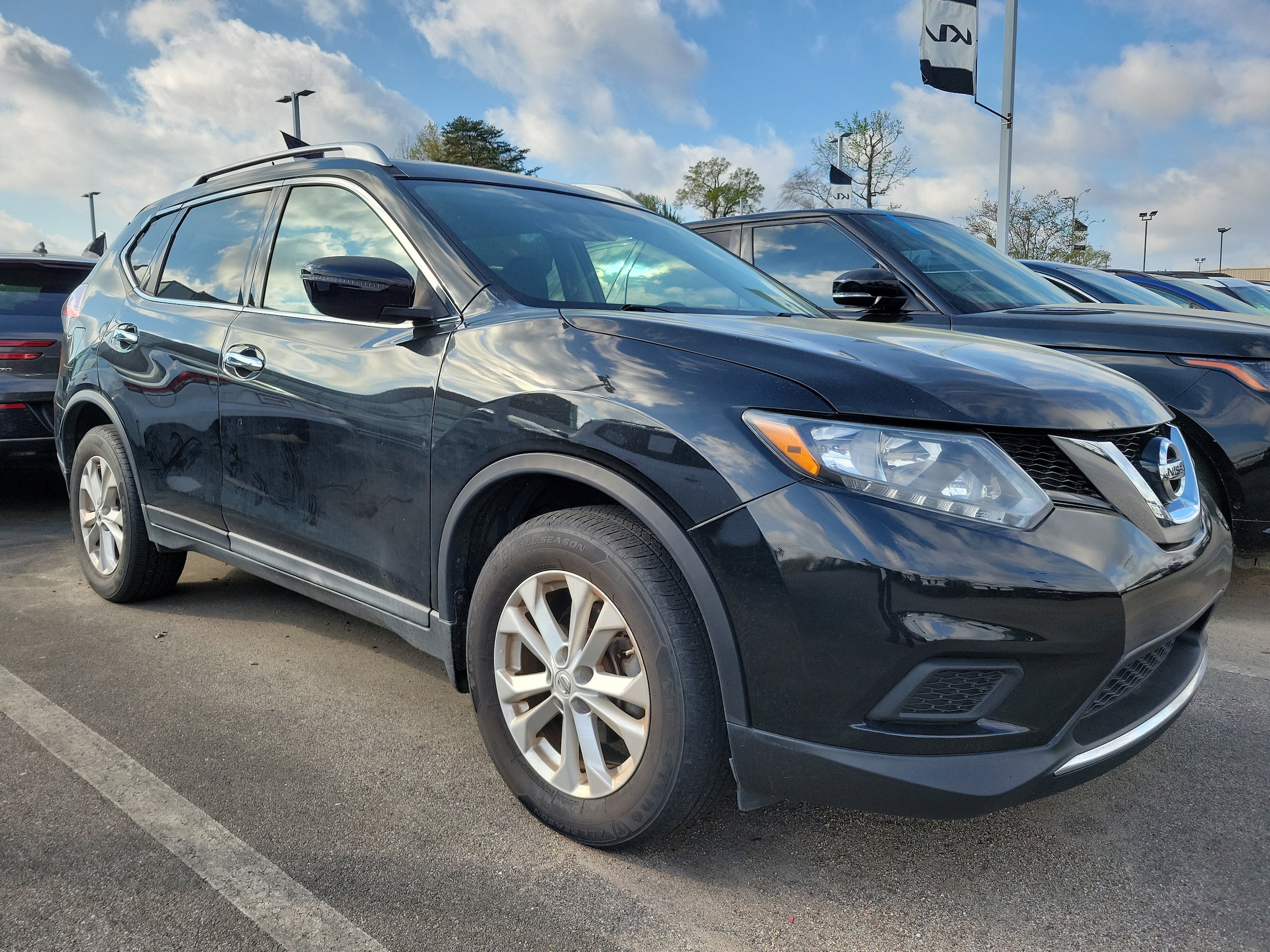 2016 Nissan Rogue SV