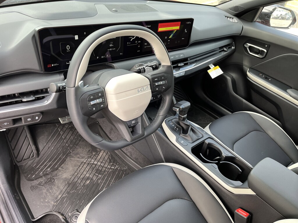 New 2025 Kia K4 GT-Line Turbo Sedan