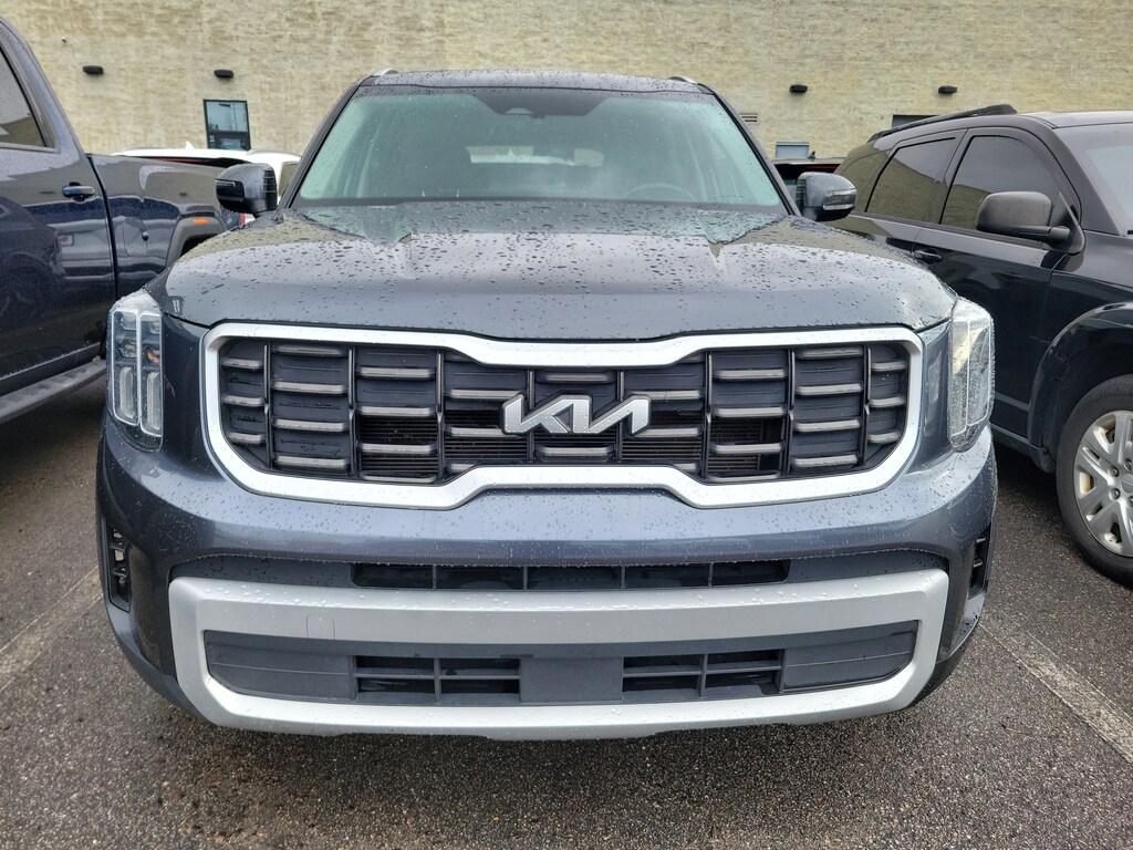 Used 2024 Kia Telluride S SUV