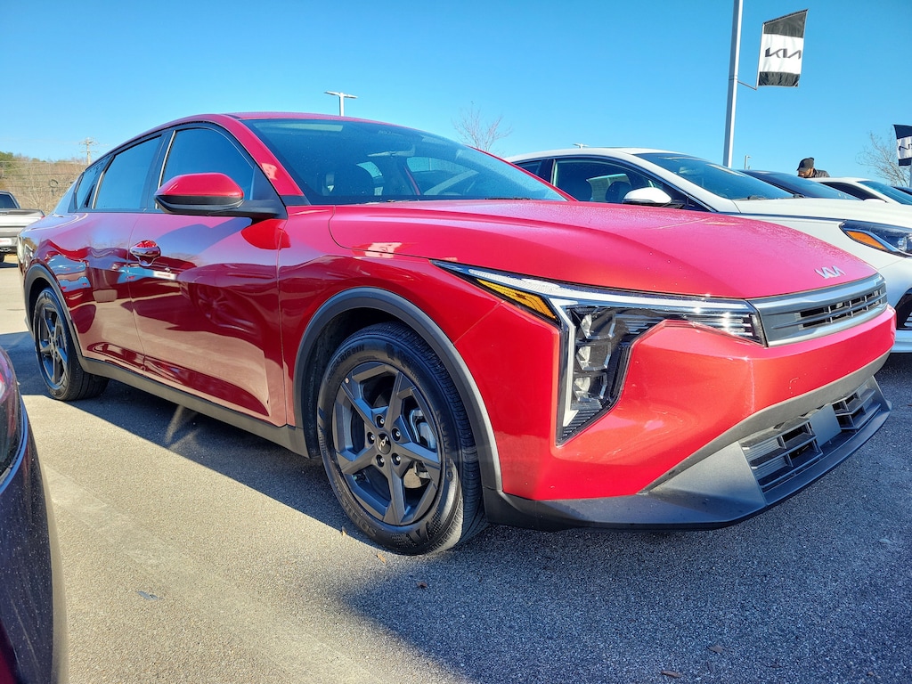 Used 2025 Kia K4 LXS Sedan