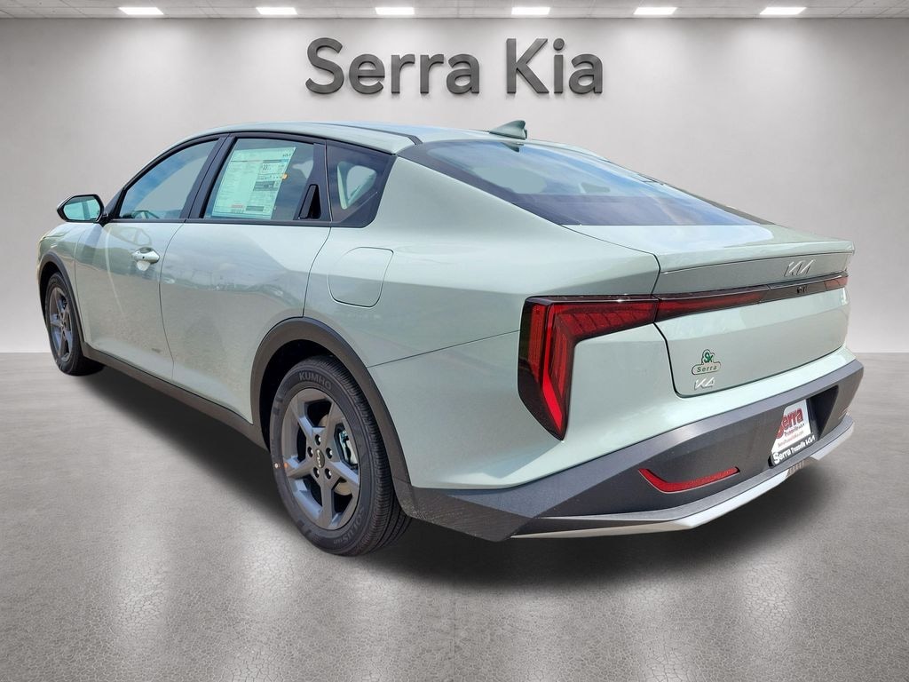 New 2026 Kia K4 LXS Sedan