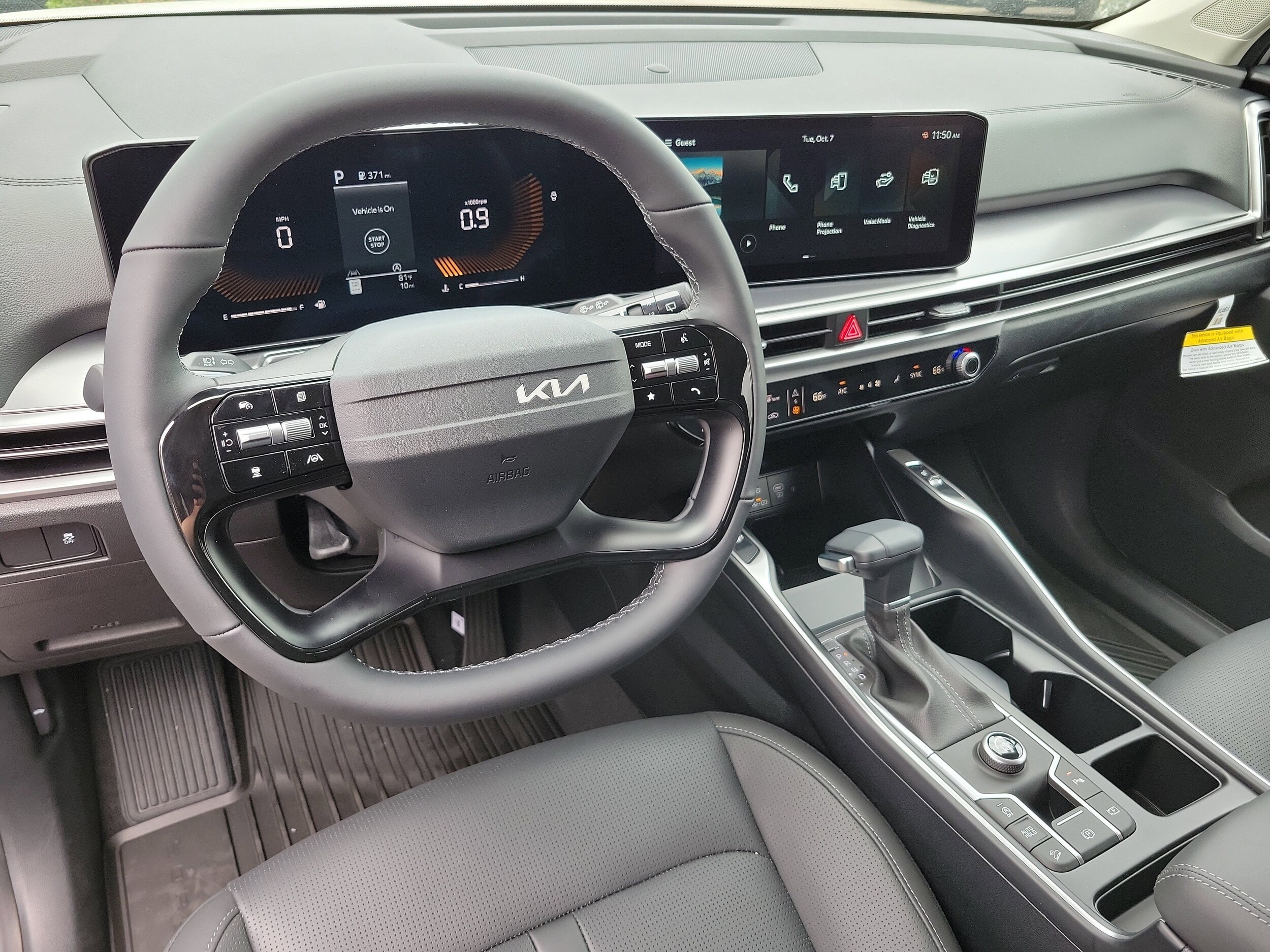 2026 Kia Sorento S photo 2