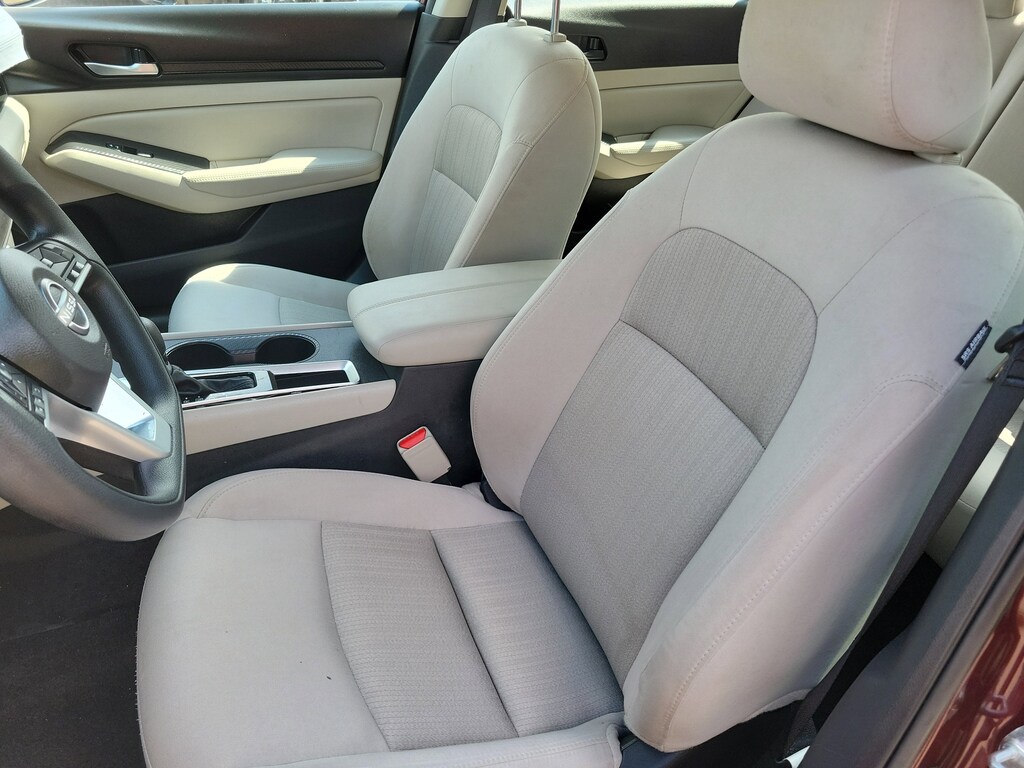Used 2025 Nissan Altima SV Sedan