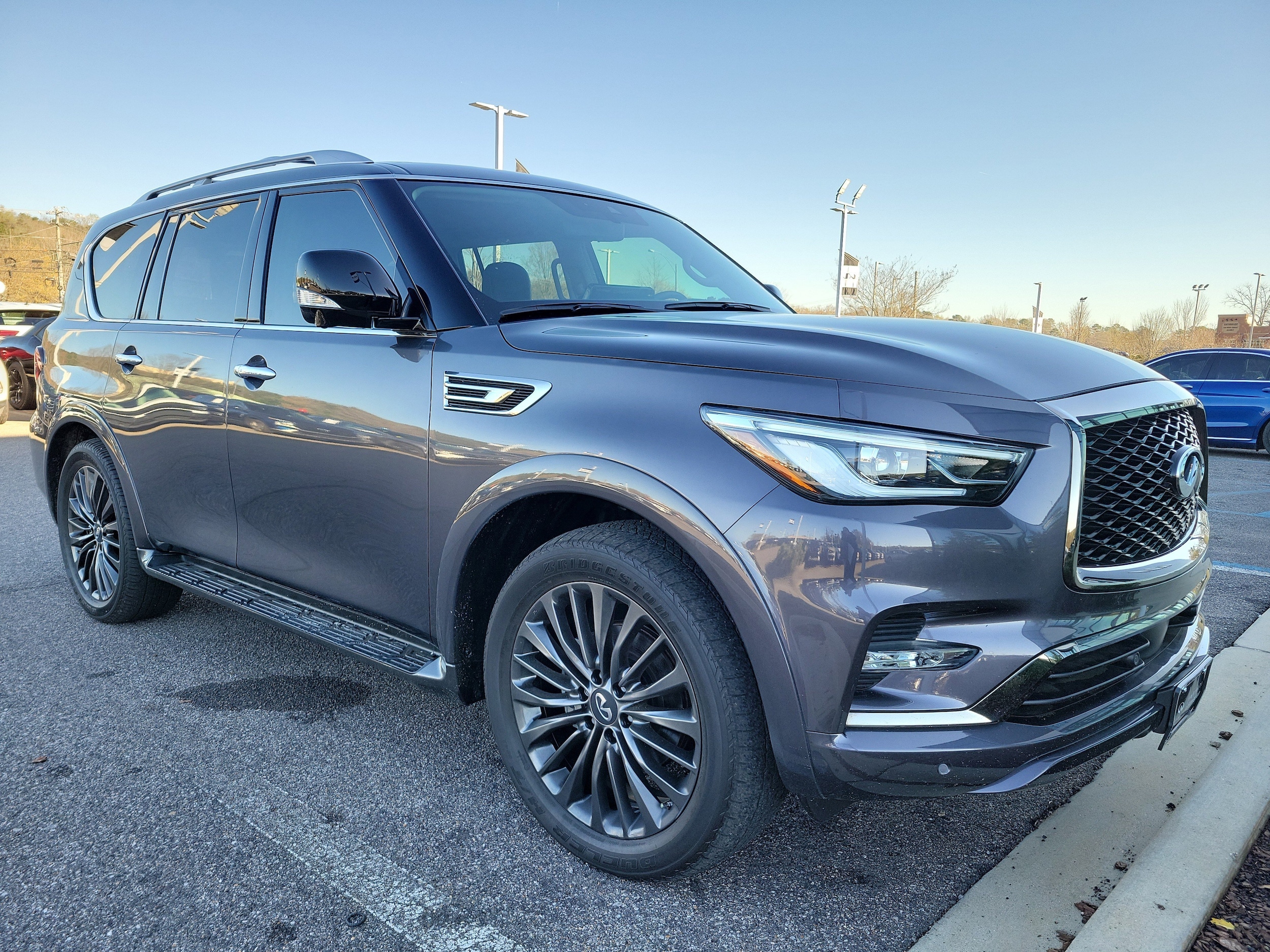 2024 INFINITI QX80 PREMIUM SELECT 4WD's photo
