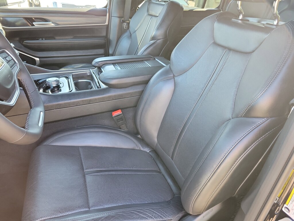 Used 2024 Jeep Wagoneer Series II SUV