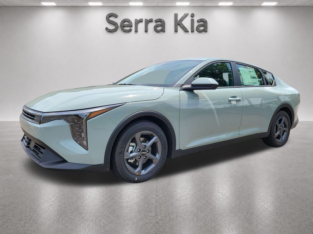 New 2026 Kia K4 LXS Sedan