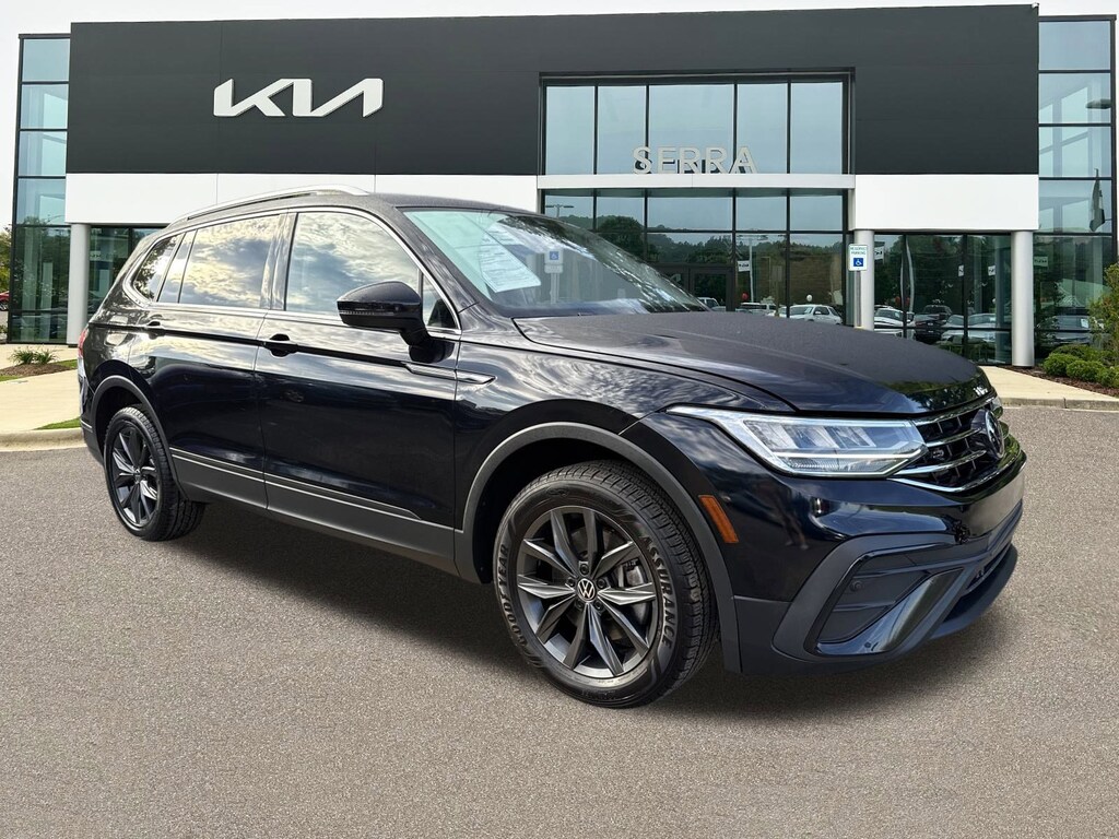 Used 2022 Volkswagen Tiguan 2.0T SE SUV