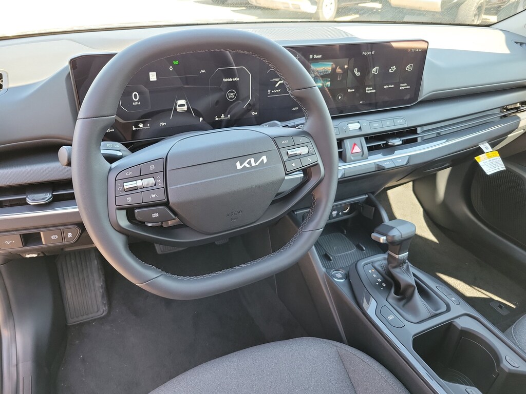 New 2025 Kia K4 EX Sedan