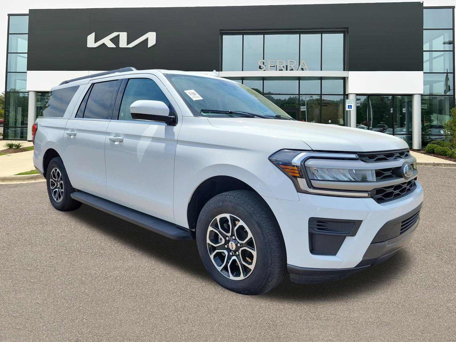 2024 Ford Expedition XLT MAX 4x4's photo