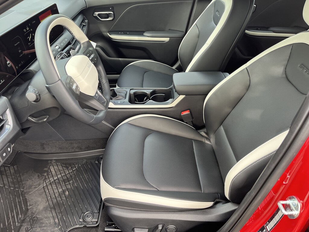 New 2025 Kia K4 GT-Line Turbo Sedan