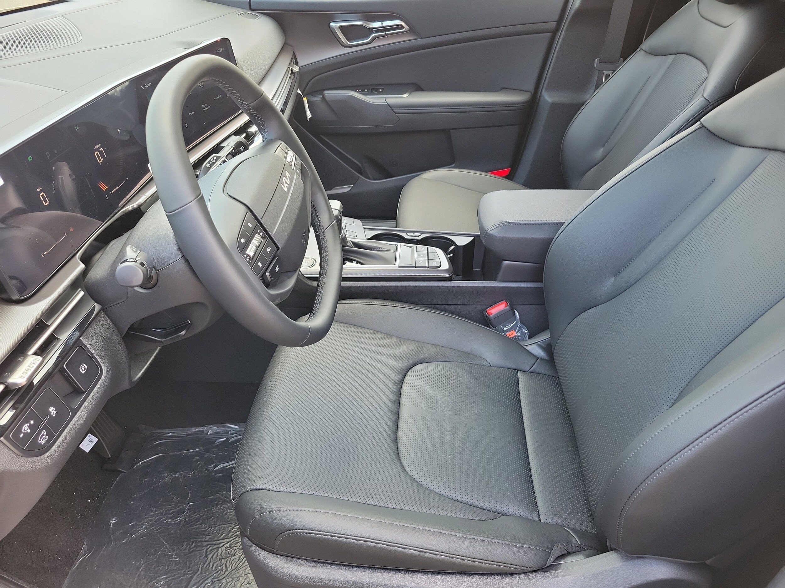 2026 Kia Sportage EX photo 2