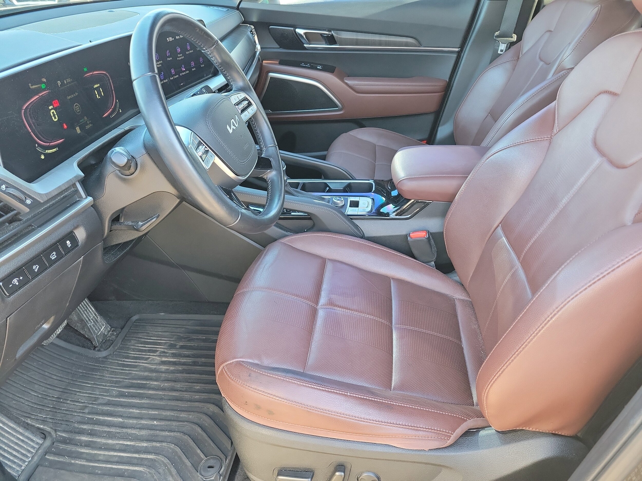 2023 Kia Telluride EX photo 3