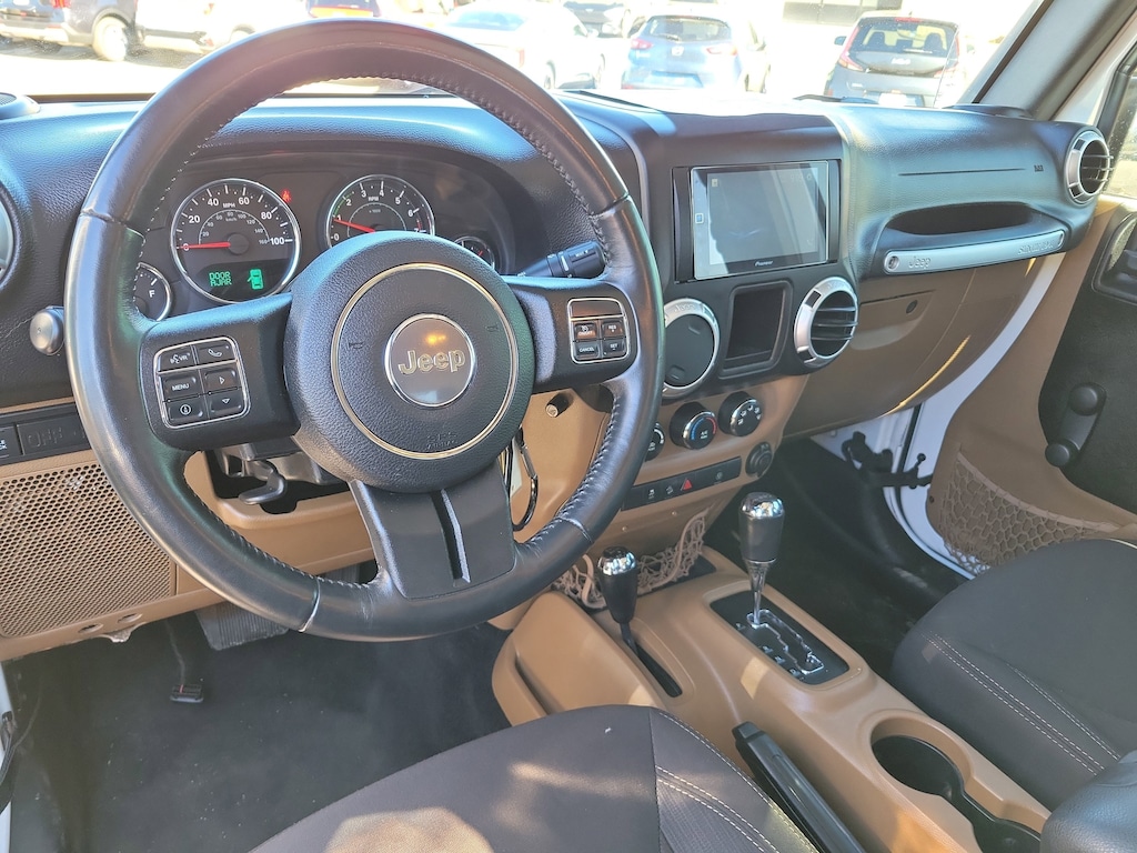 Used 2016 Jeep Wrangler JK Rubicon 4x4 SUV