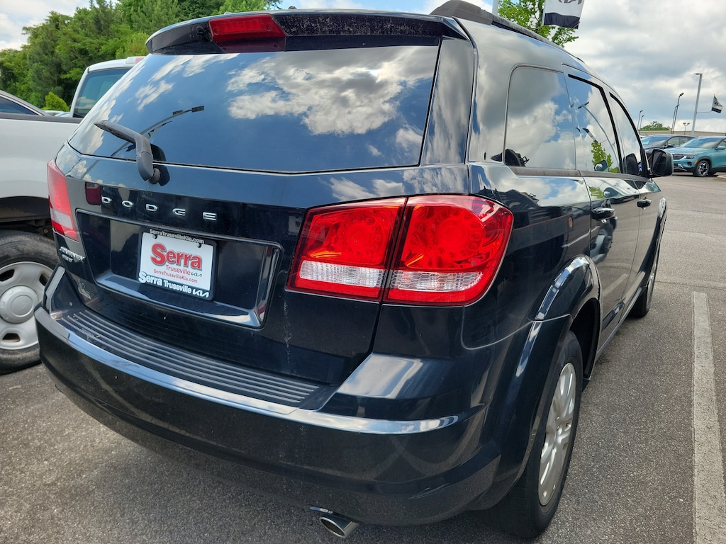 Used 2017 Dodge Journey SE SUV