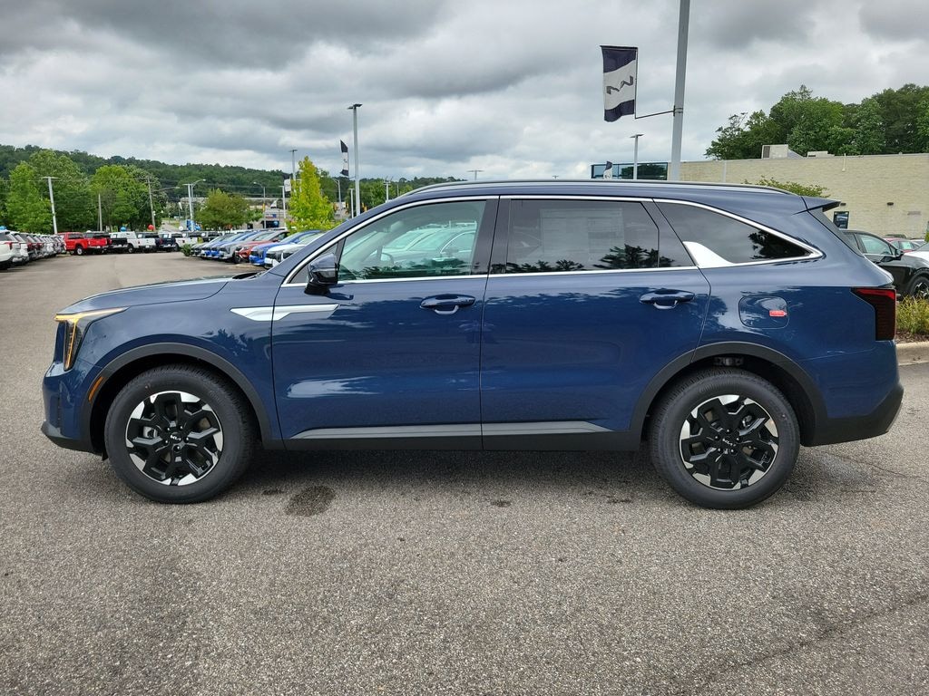 New 2026 Kia Sorento S SUV