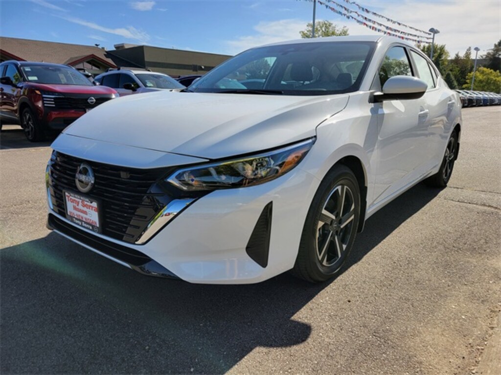 New 2025 Nissan Sentra SV Sedan