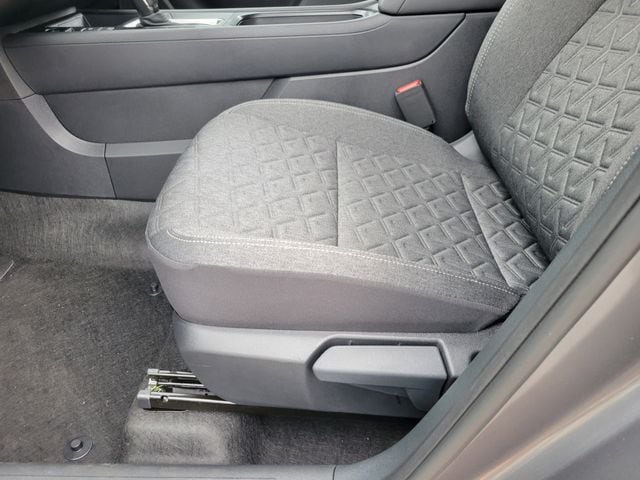2026 Nissan KICKS SV - Photo 12