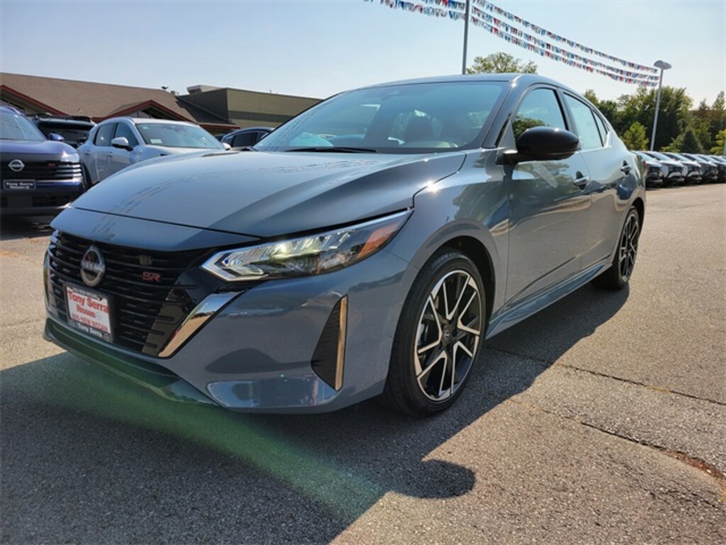 New 2025 Nissan Sentra SR Sedan