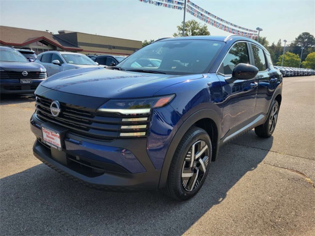 New 2026 Nissan Kicks SV SUV