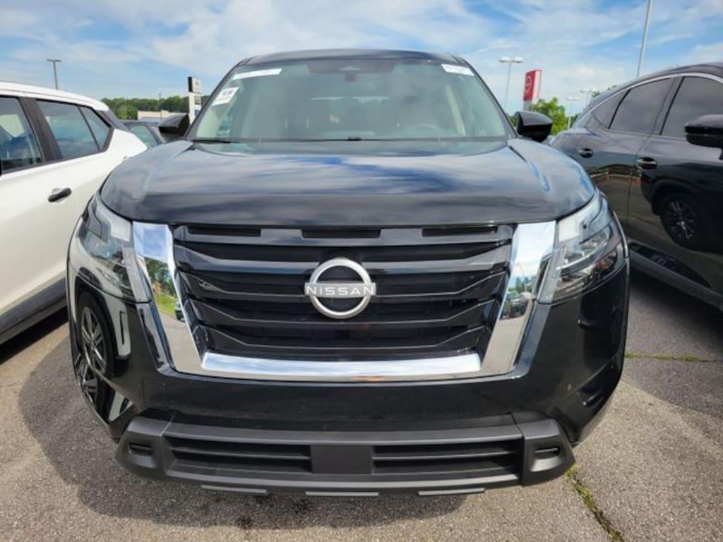 Certified 2025 Nissan Pathfinder S SUV