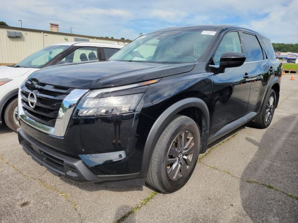 Certified 2025 Nissan Pathfinder S SUV