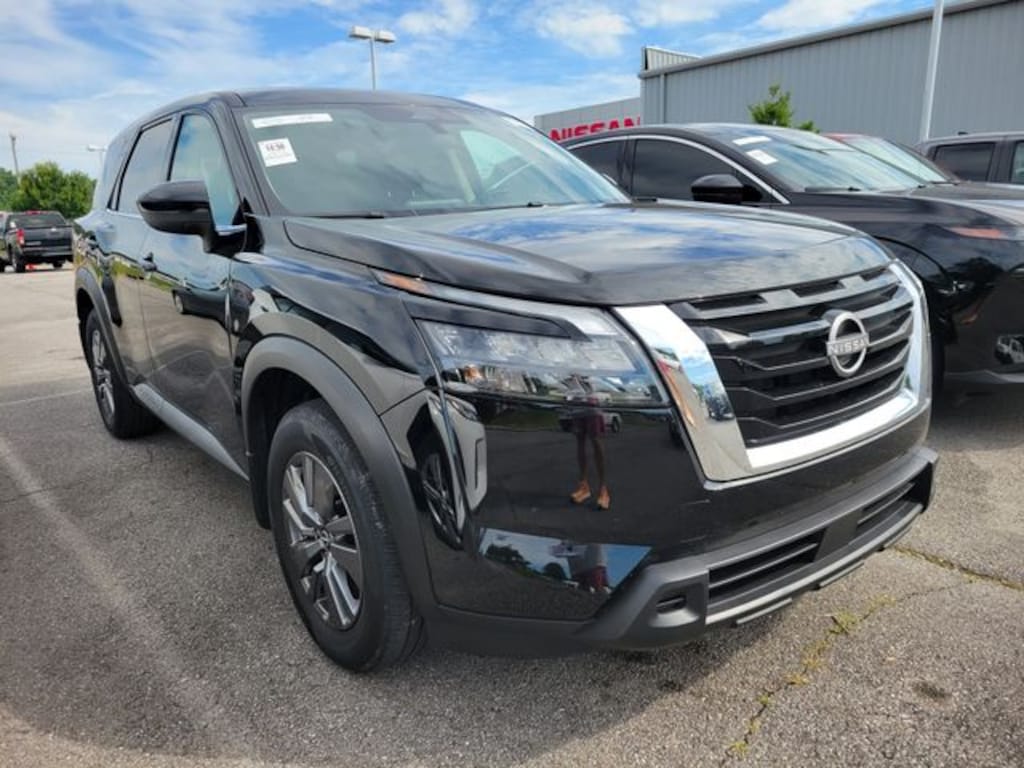Certified 2025 Nissan Pathfinder S SUV
