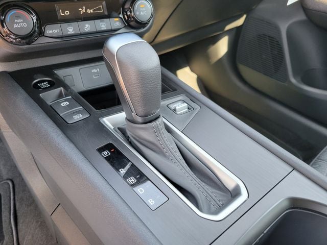 2026 Nissan KICKS SV - Photo 18