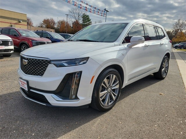 2020 Cadillac XT6 Premium Luxury photo 3