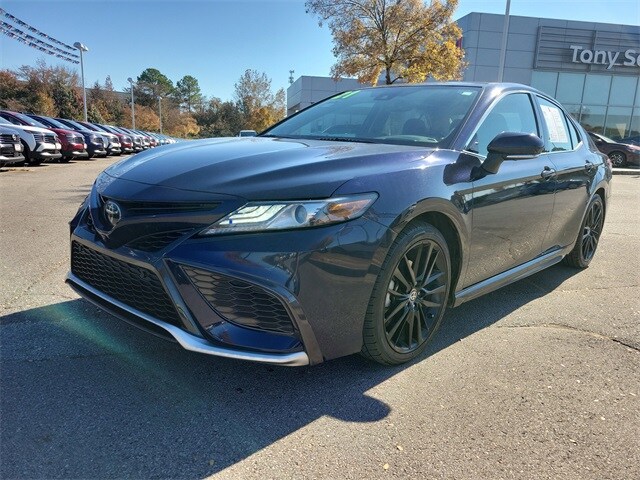 2021 Toyota Camry XSE photo 3