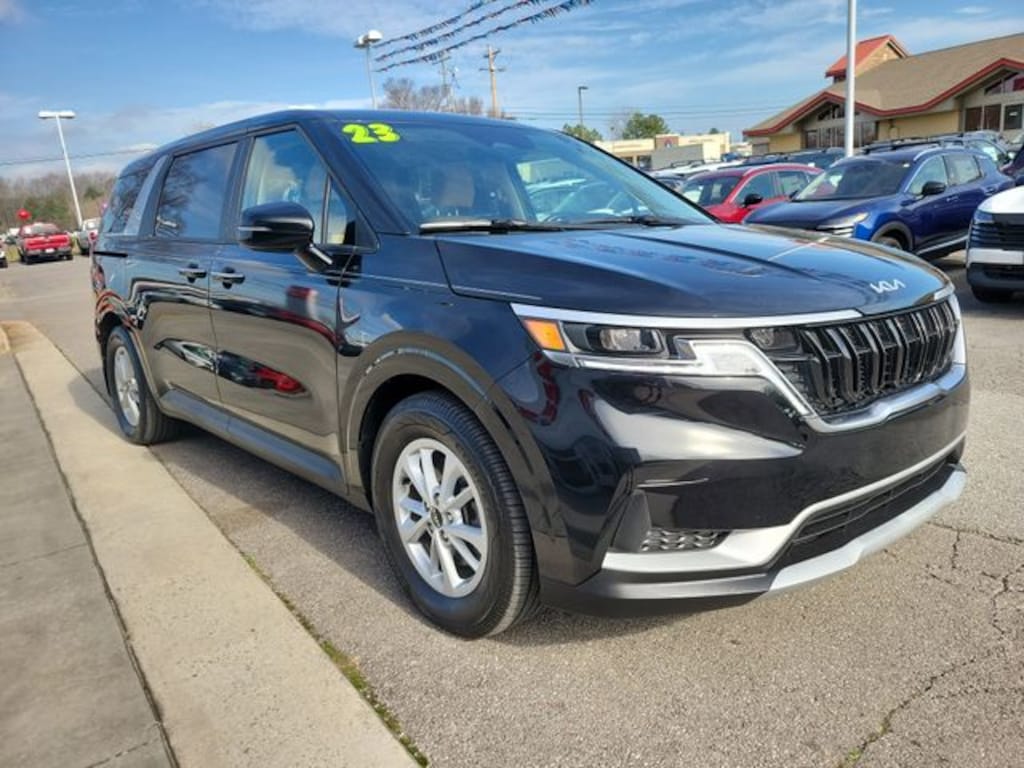 Certified 2023 Kia Carnival LX Seat Package MPV