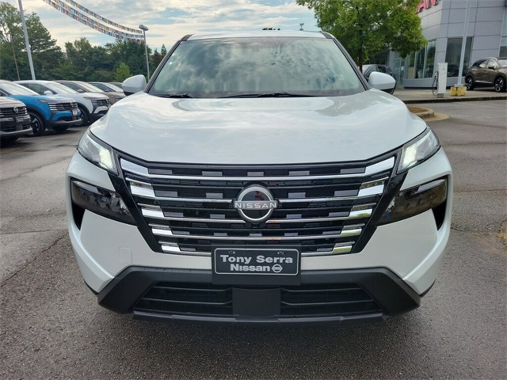 New 2026 Nissan Rogue SV SUV