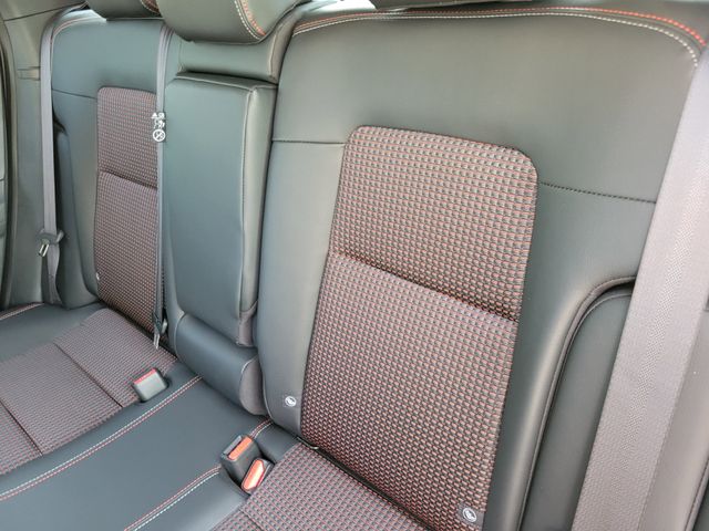 2026 Nissan KICKS SR - Photo 15