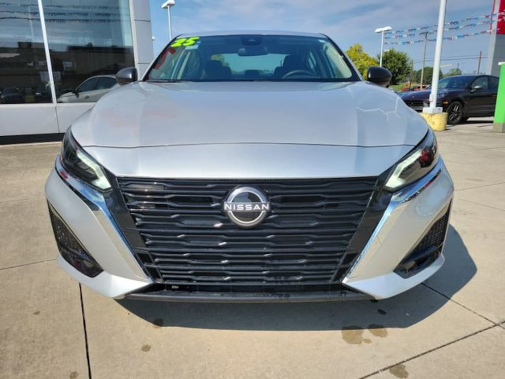 Certified 2025 Nissan Altima SV Sedan
