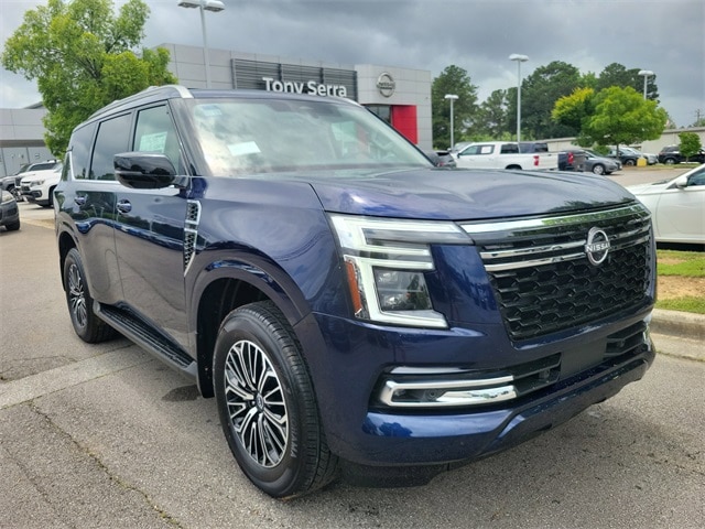 2025 Nissan Armada Platinum's photo