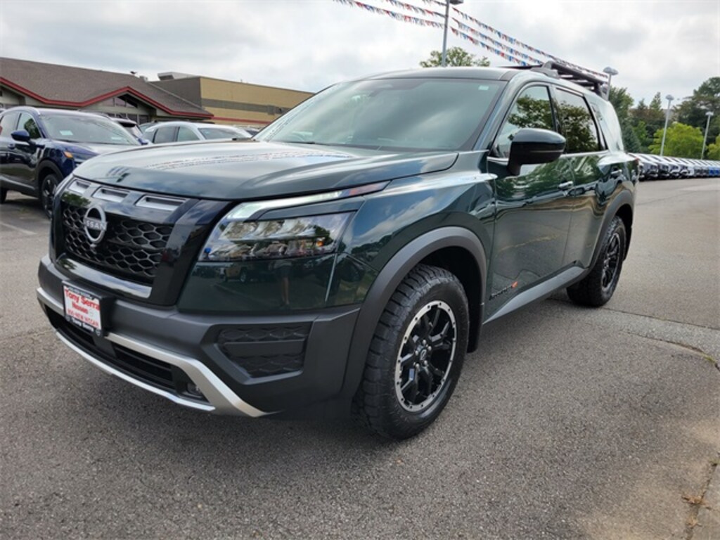 New 2025 Nissan Pathfinder Rock Creek SUV