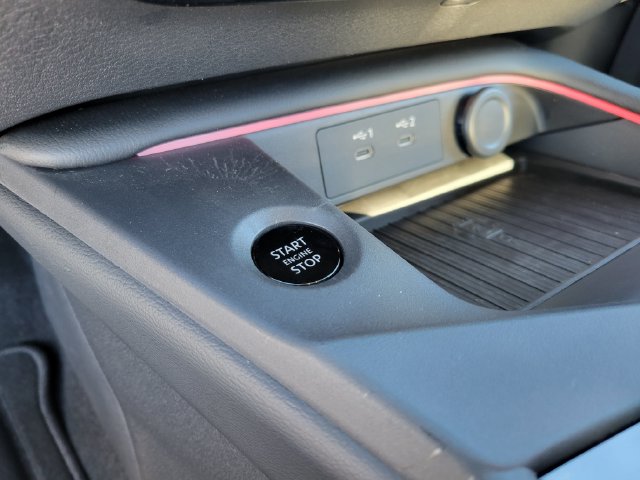 2026 Nissan Sentra SR - Photo 15