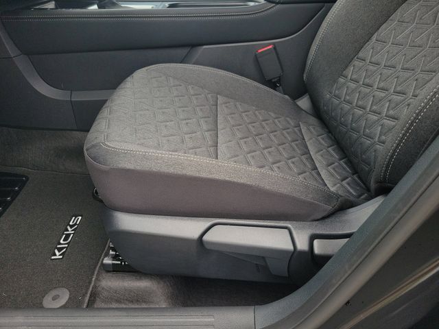 2025 Nissan Kicks SV AWD - Photo 12
